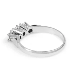 Platinum Vintage 3 Stone Diamond Ring